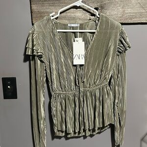 NWT Zara pleated crinkle ruffled blouse shirt